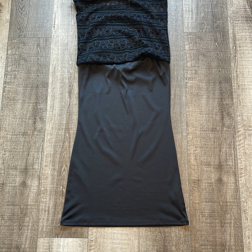 BLACK DRESS - Picture 5 of 7